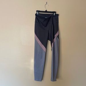 Old Navy Active Leggings